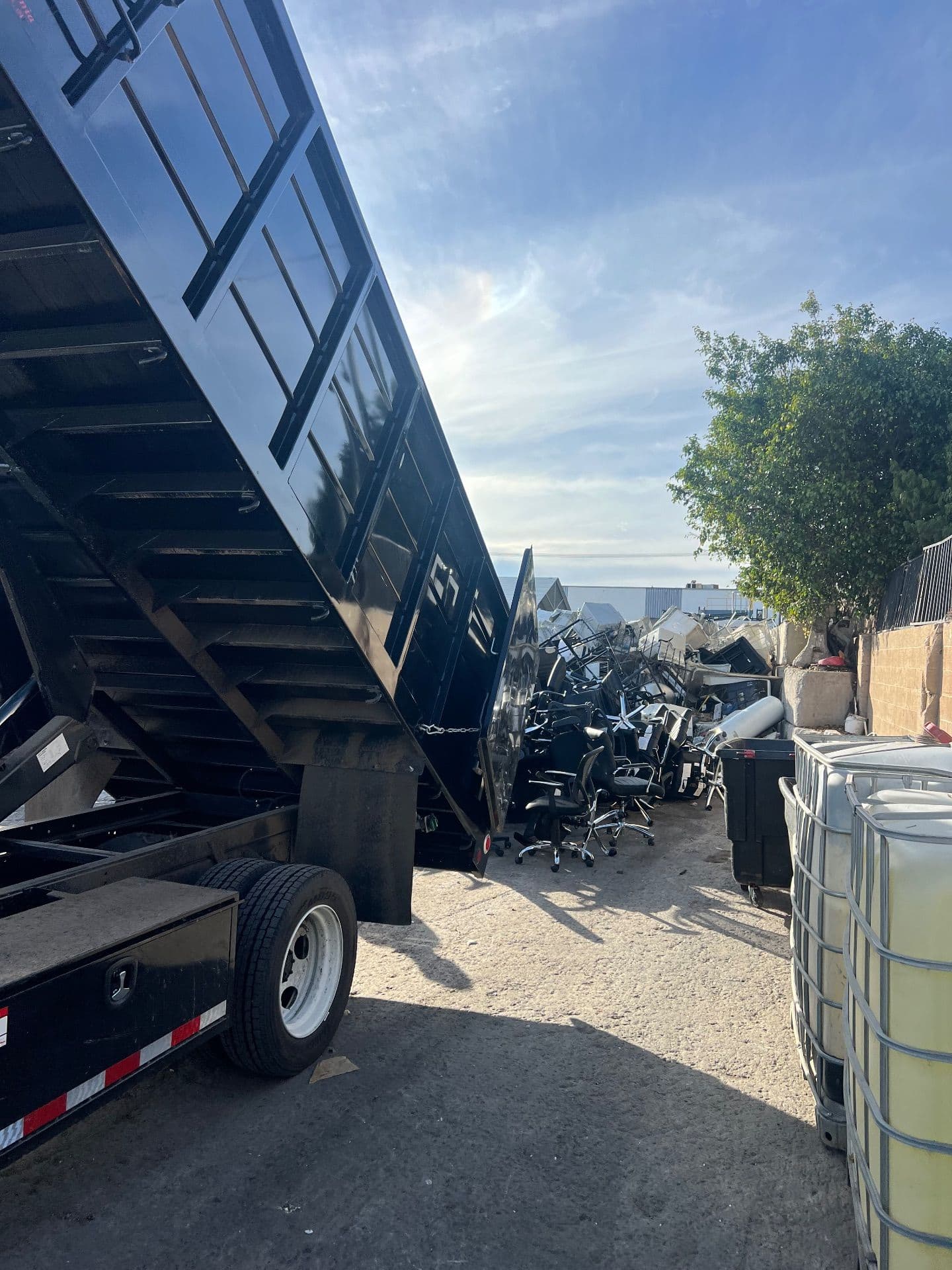 Gallery photos for Efficient Pool Table Demo and Office Clear-Out in San Diego: Image #4